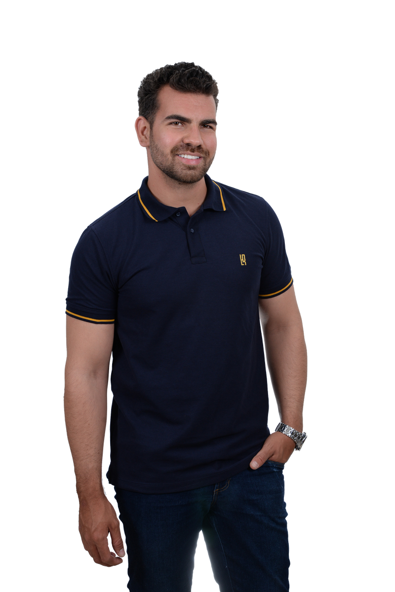 Camiseta tipo polo básica para hombre color azul oscuro lado 1